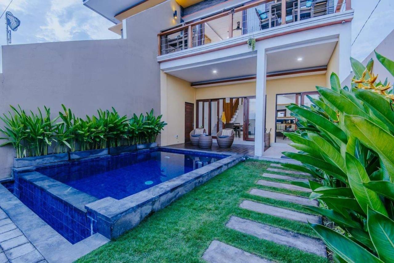 Secret Outlook Lembongan Villa นูซาเลมโบงัน ภายนอก รูปภาพ