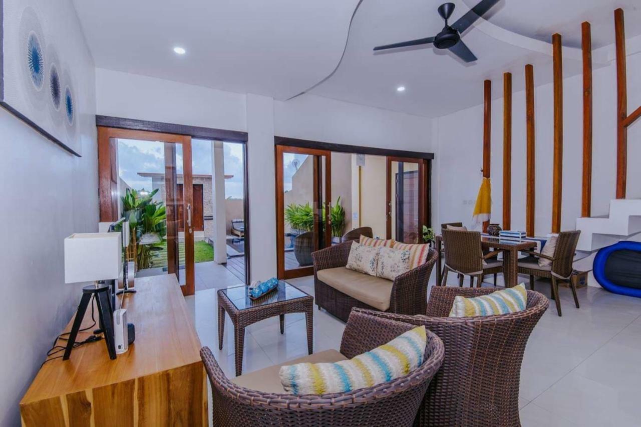 Secret Outlook Lembongan Villa นูซาเลมโบงัน ภายนอก รูปภาพ